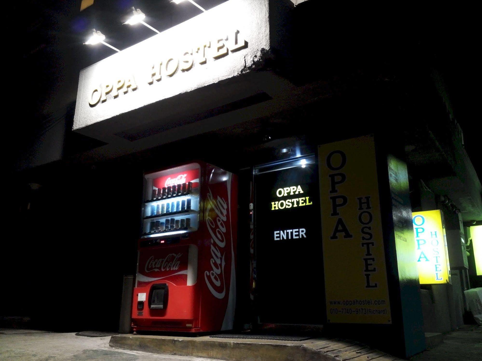 Oppa Hostel Seul Esterno foto
