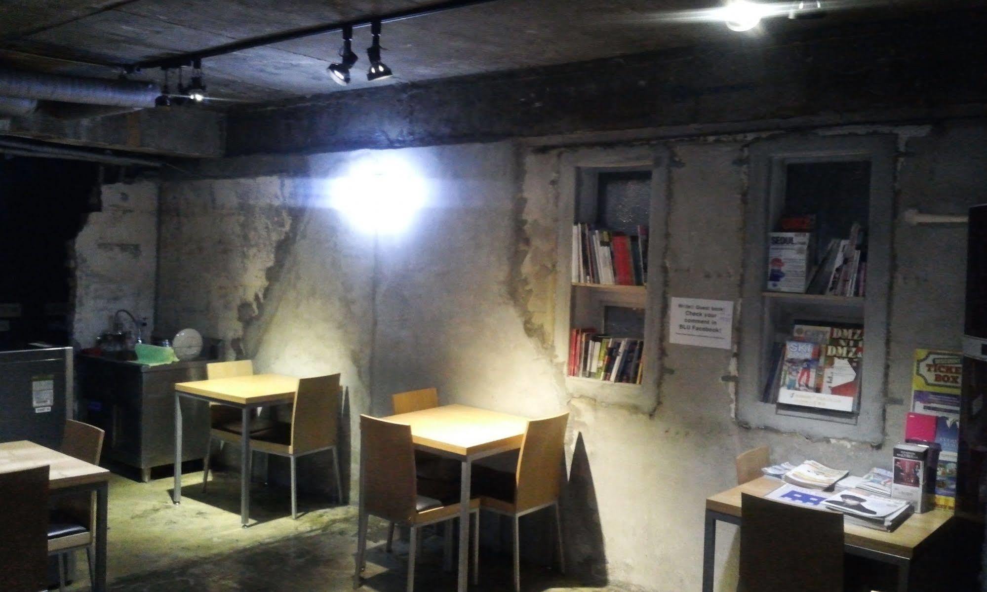 Oppa Hostel Seul Esterno foto