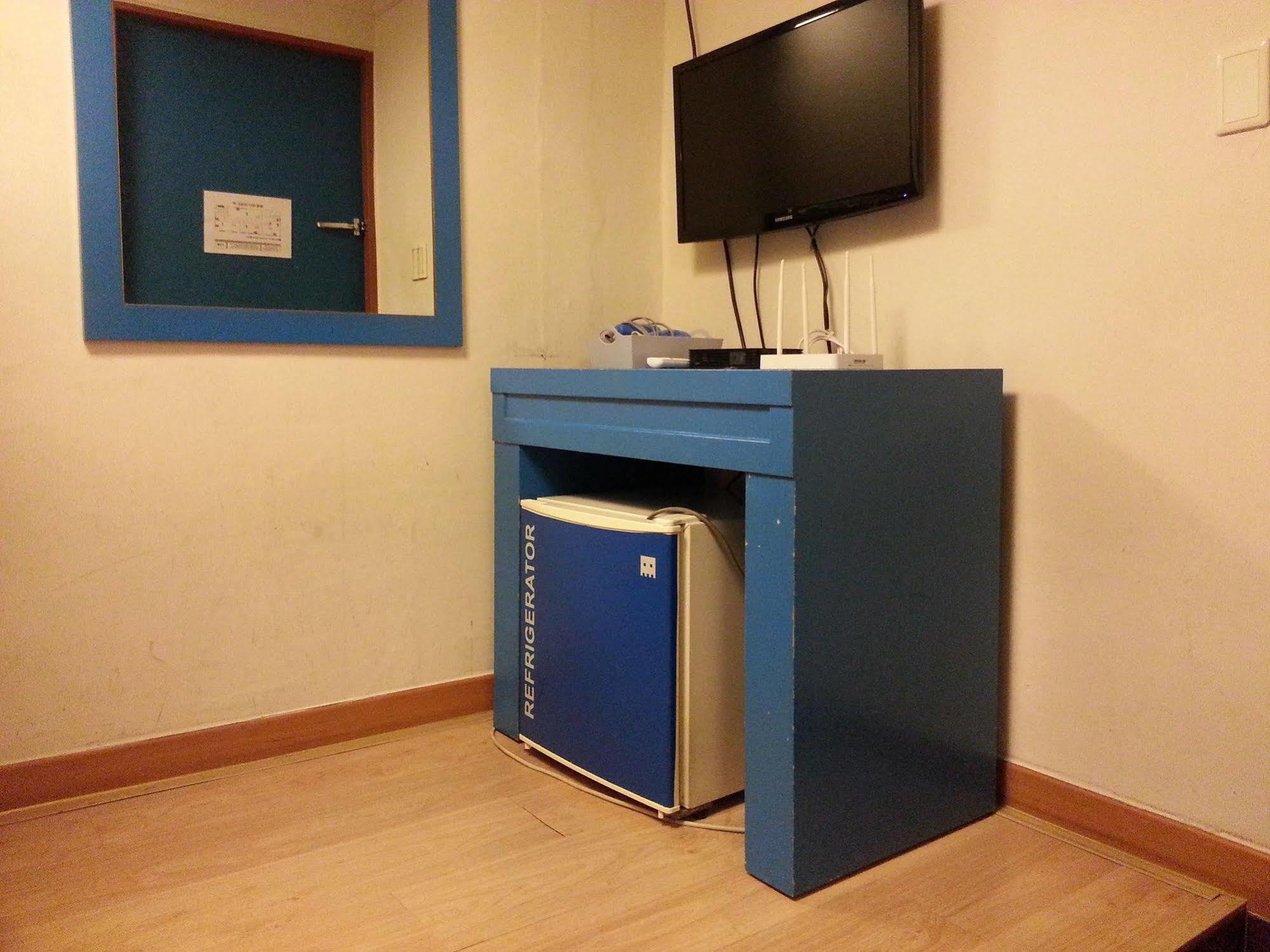 Oppa Hostel Seul Esterno foto