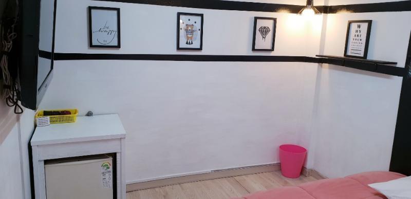 Oppa Hostel Seul Esterno foto